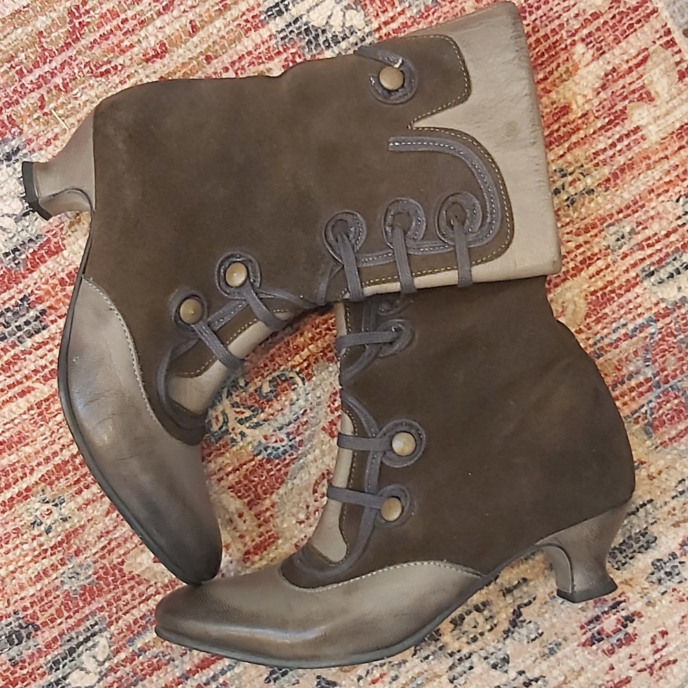 Dkode Heeled Leather Ankle Boots